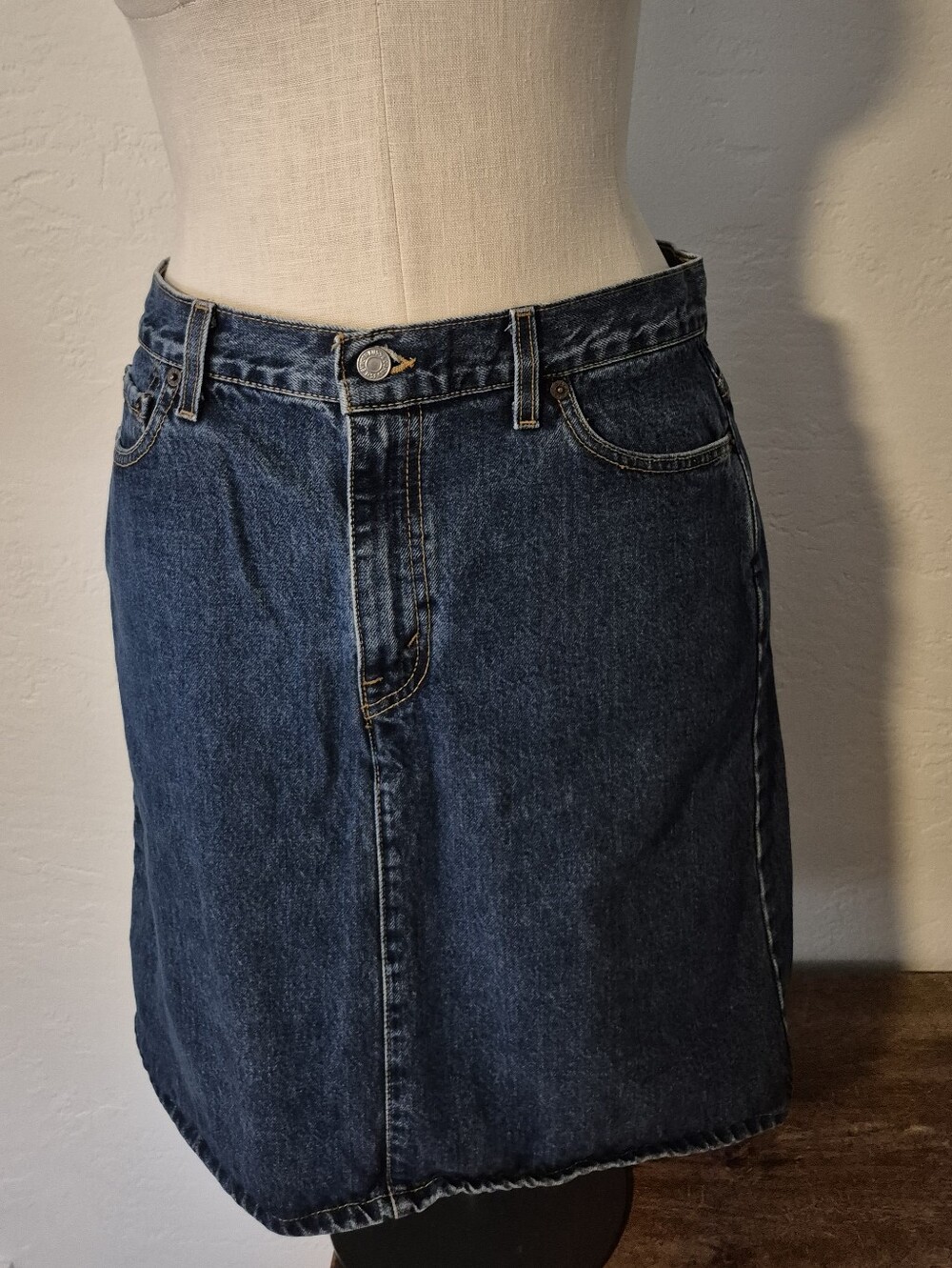 Vintage 90s Levi's Denim Skirt 14